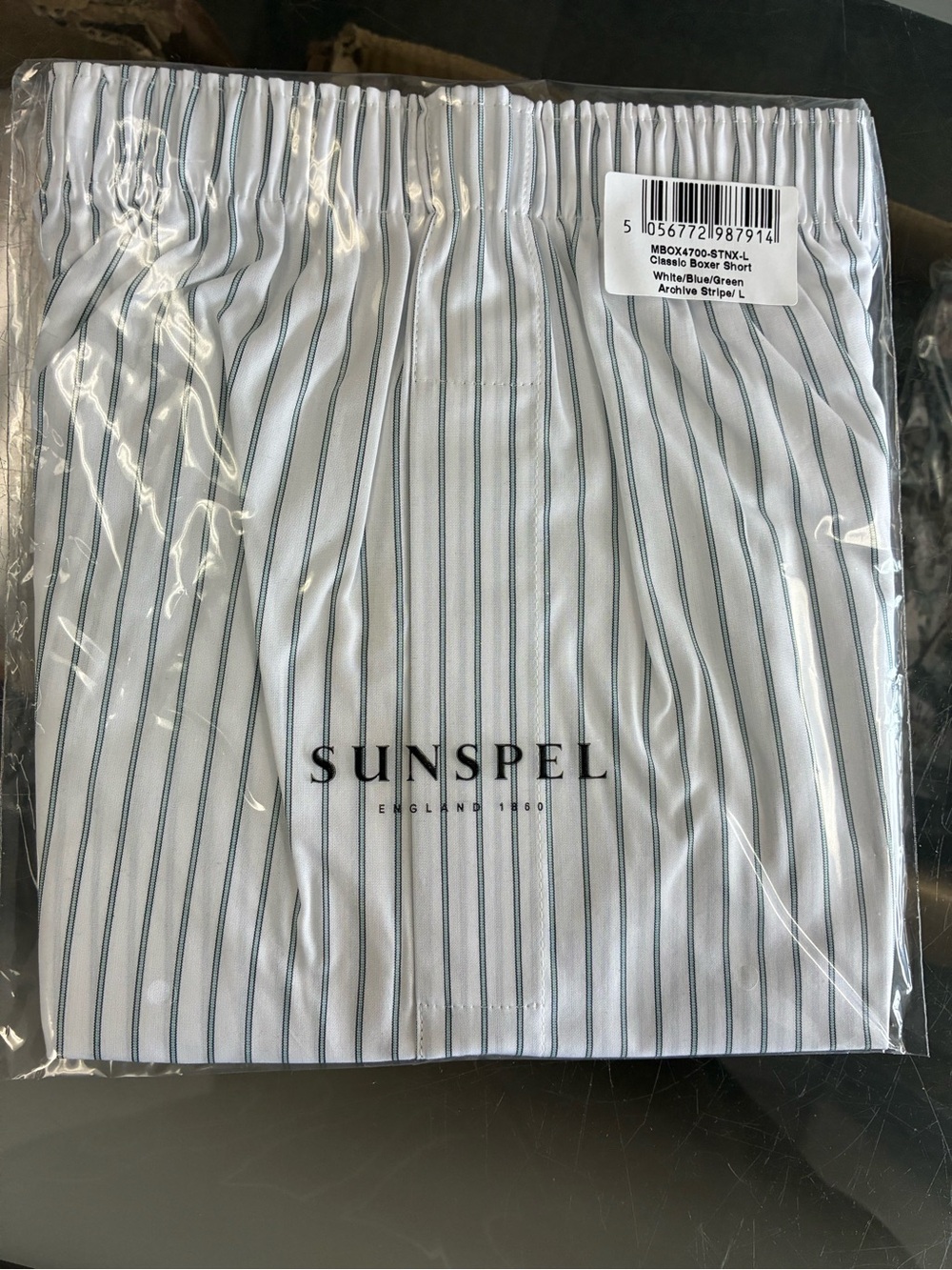 Sunspel  100% Cotton Boxer Shorts Size Large blue white Green stripe New